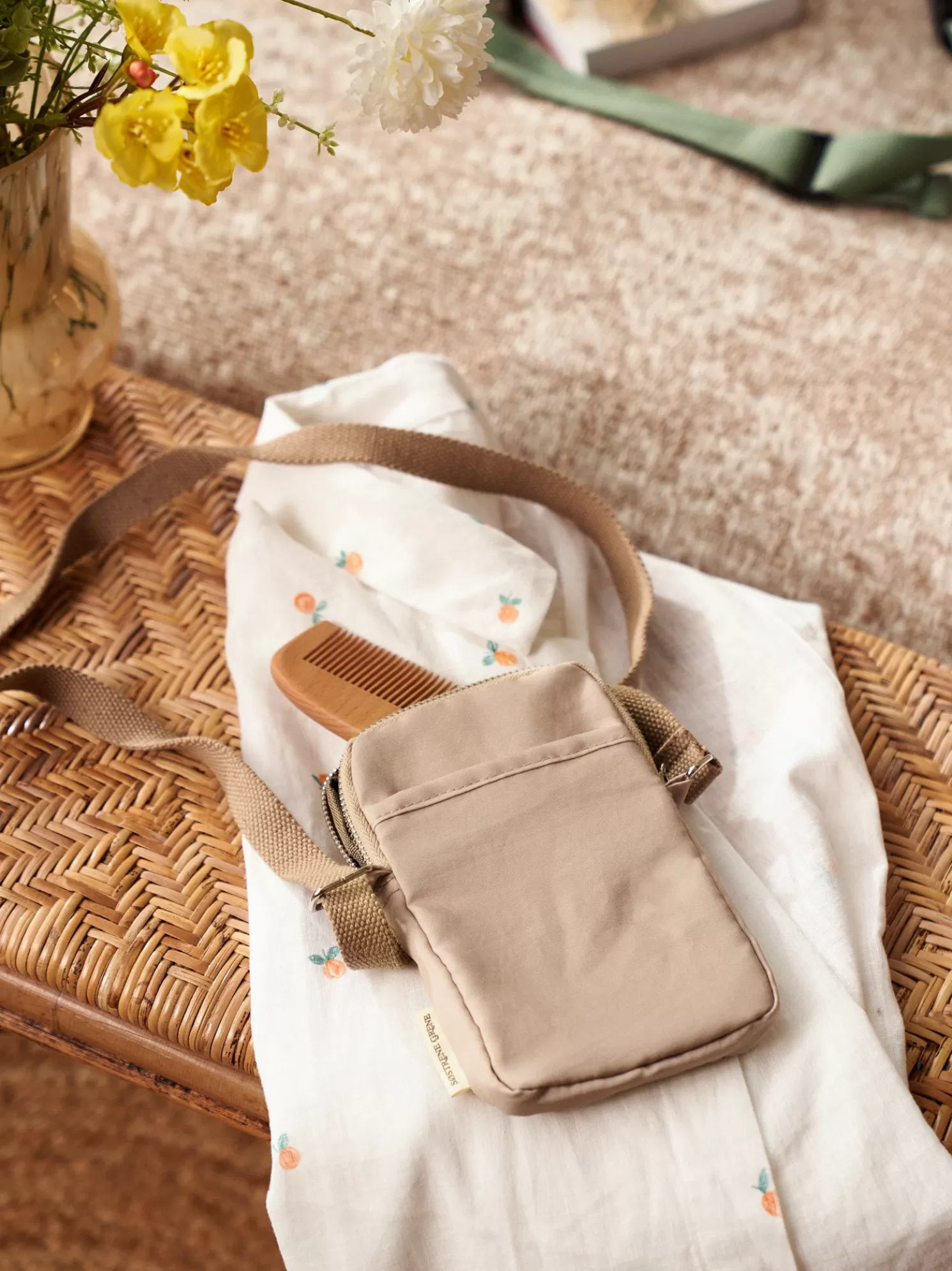 Shop Søstrene Grene Schweiz Crossbody-Tasche Sand