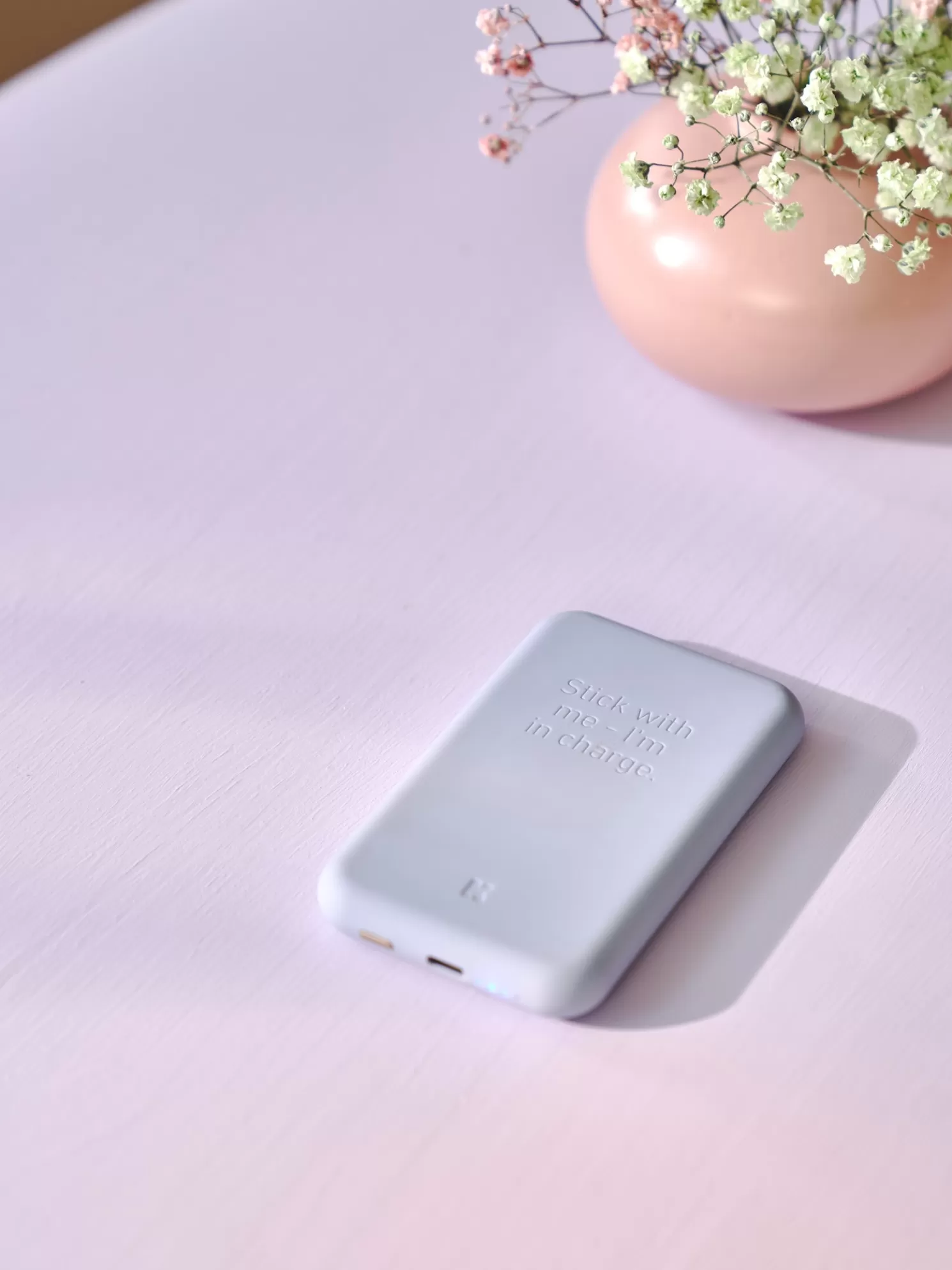 New Søstrene Grene Schweiz ToCHARGE QI Powerbank Smokey Blue