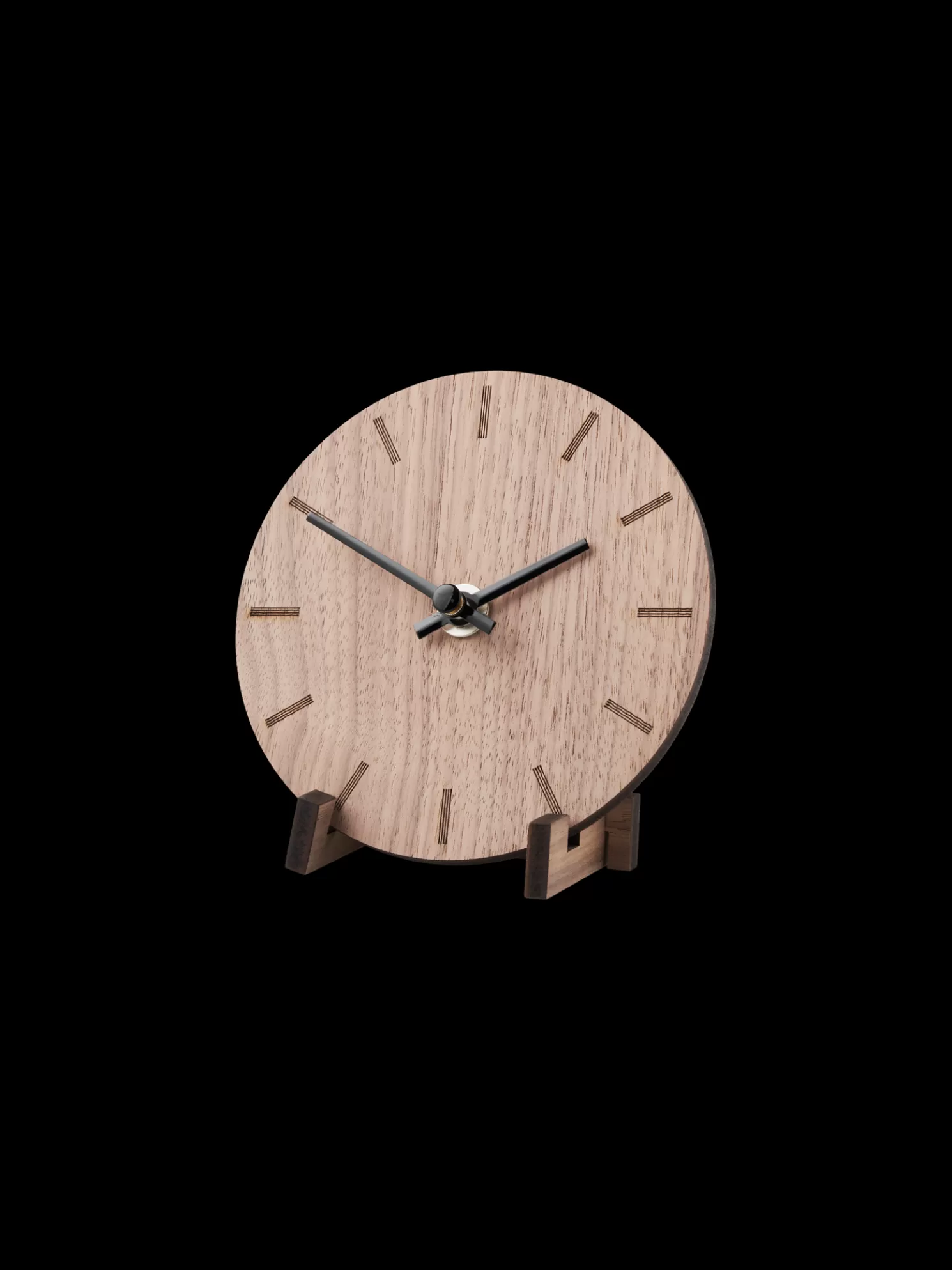 Best Sale Søstrene Grene Schweiz Wanduhr Walnut Ø12 Dark Wood