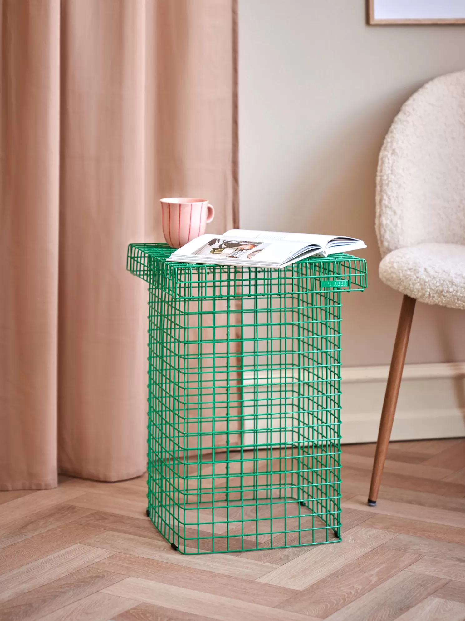 Shop Søstrene Grene Schweiz WIRE STOOL Hocker Green